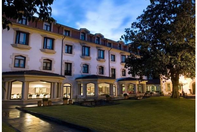 Escapada de 2 Noches con Spa y Cena en Gran Hotel Durango 4* (Durango, Vizcaya)