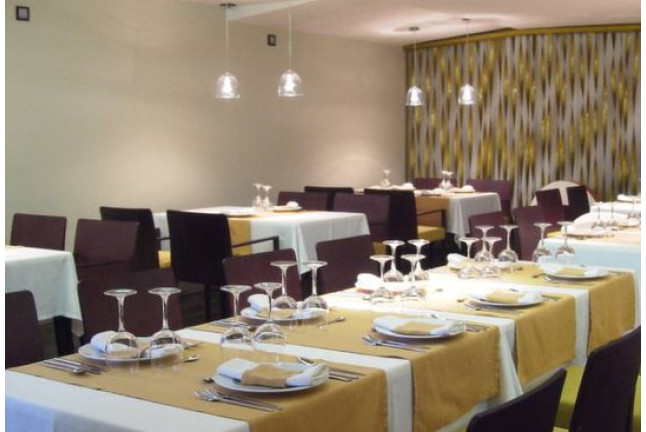 Escapada 2 Noches con bañera hidromasaje para dos en Hotel Hyltor 4* (Murcia)