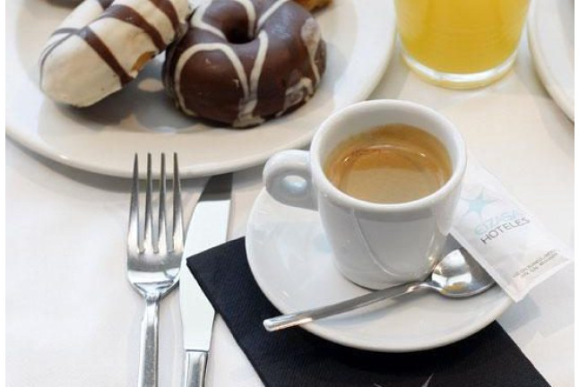 Escapada con Spa en Hotel Real Ciudad de Zaragoza 4* y Visita a Bodega con Cata para dos (Zaragoza)