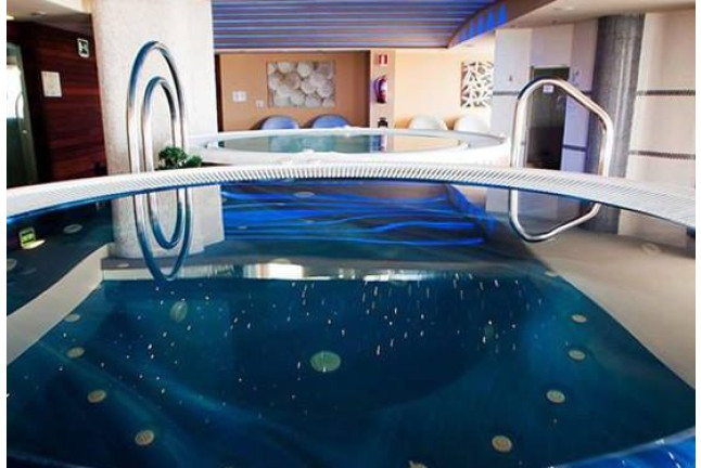 Escapada con Spa en Hotel Real Ciudad de Zaragoza 4* y Visita a Bodega con Cata para dos (Zaragoza)