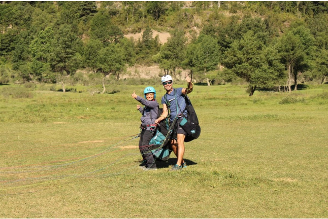 Vuelo en Parapente Biplaza con Vídeo Opcional (El Pueyo de Jaca, Huesca)