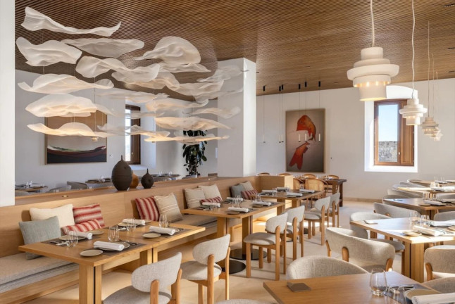 Mesa para dos: Comida o Cena para dos personas en Parador de Ibiza (Ibiza)