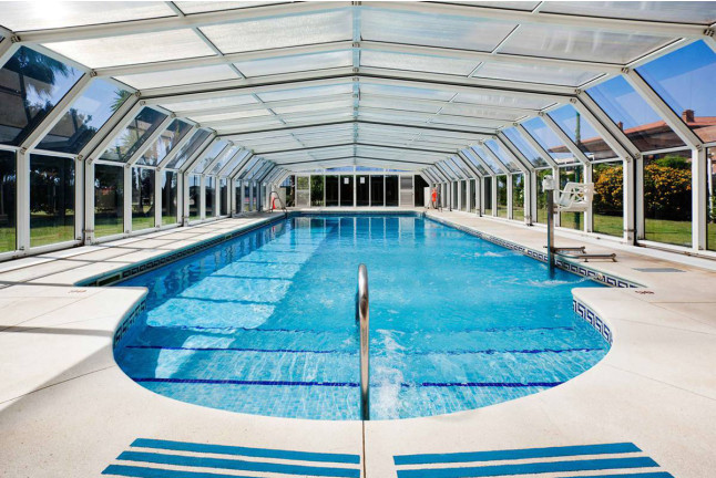 Jacuzzi y Piscina Climatizada con Opción de Masaje y/o Sauna para dos en Spa Ilunion Islantilla (Islantilla, Huelva)