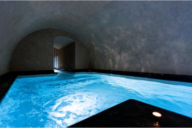 Termas Romanas y Masaje Oriental en Hospes Palacio del Bailío 5* (Córdoba)