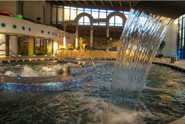 Circuito Hidrotermal y Masaje Relajante para dos en Hotel Beatriz Costa & Spa 4* (Costa Teguise, Lanzarote)