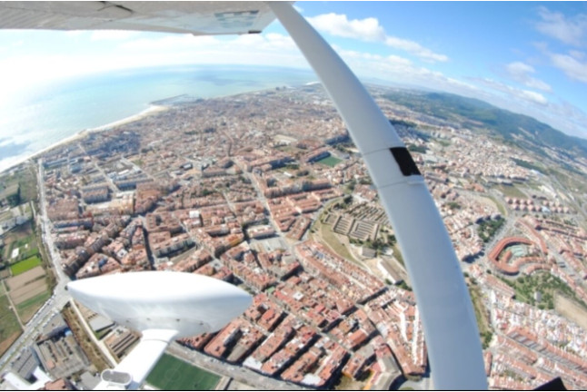 Vuelo en Avioneta y Conducción de Ferrari en Carretera (Barcelona)
