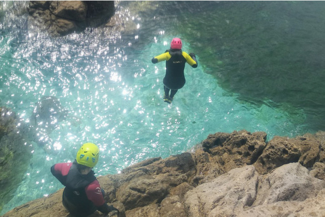 Coasteering en Costa da Vela, Cabo Home (O Hío, Pontevedra)