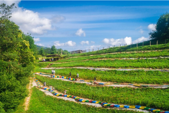 Irrisarri Land: Entrada Abentura Pro (Navarra)