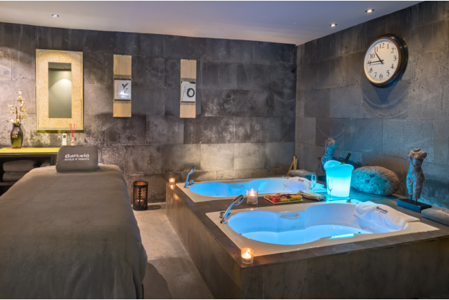 Jacuzzi Privado, Masaje Relajante y Cava para dos en Spa & Wellness Barceló Santiago (Puerto de Santiago, Santa Cruz de Tenerife)