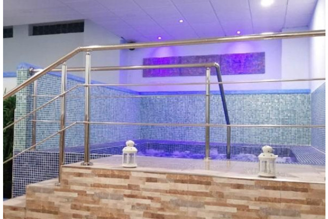 Circuito Spa Ilimitado y Jacuzzi Privado para dos en Spa Marbella Hills (Ojén, Málaga)