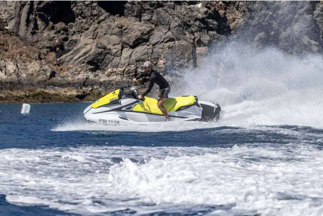 Ruta en Jet Ski (Puerto del Carmen, Lanzarote)