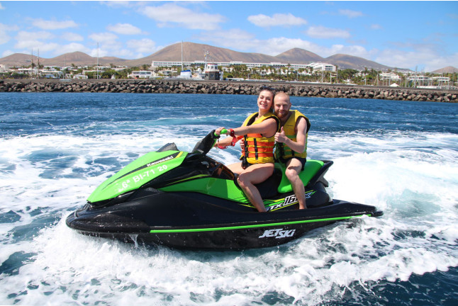 Ruta en Jet Ski (Puerto del Carmen, Lanzarote)