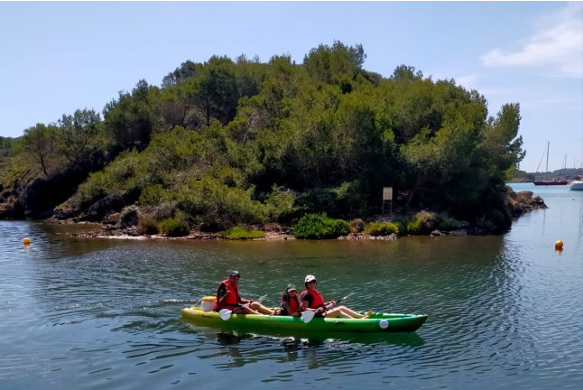Alquiler de Kayak (Puerto de Addaia, Menorca)