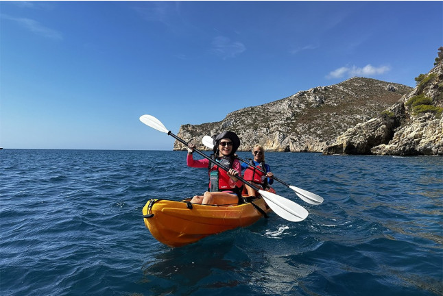 Kayak con Fotos en Villajoyosa, Cala Granadella o Morro de Toix (Alicante)