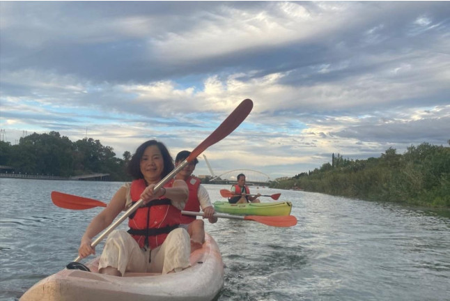 Atardecer en Kayak en el Río Guadalquivir (Sevilla)