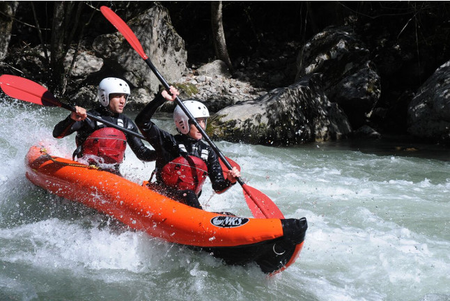 Descenso en Kayak Hinchable de Arboló a Figuereta (Sort, Lleida)