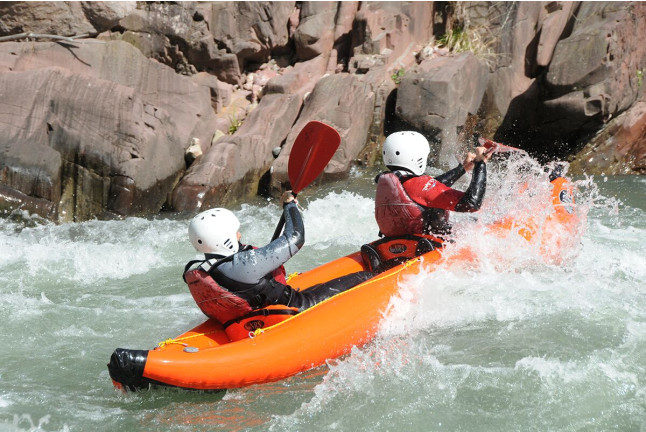 Descenso en Kayak Hinchable de Arboló a Figuereta (Sort, Lleida)