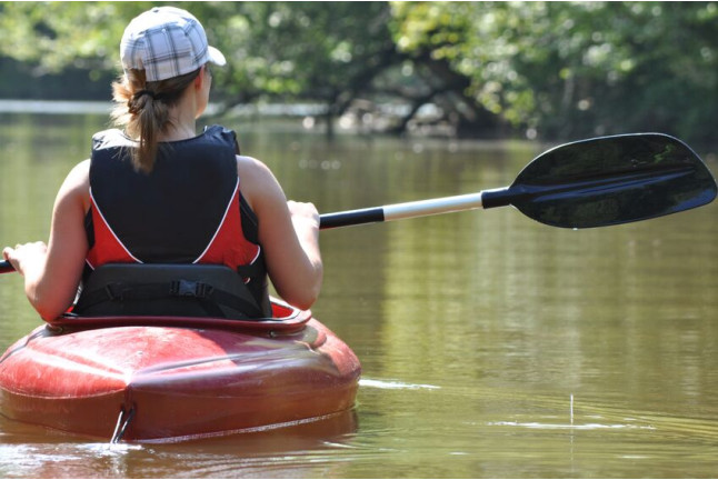 Kayak en el Pantano de San Juan (San Martín de Valdeiglesias, Madrid)