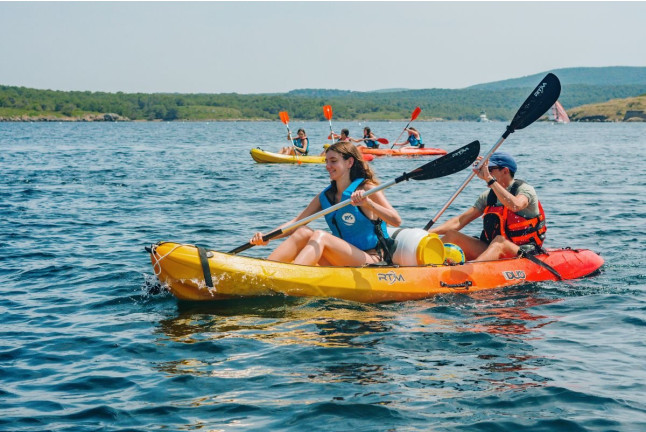 Excursión en Kayak y Snorkel en la Reserva Marina de Menorca (Fornells, Menorca)