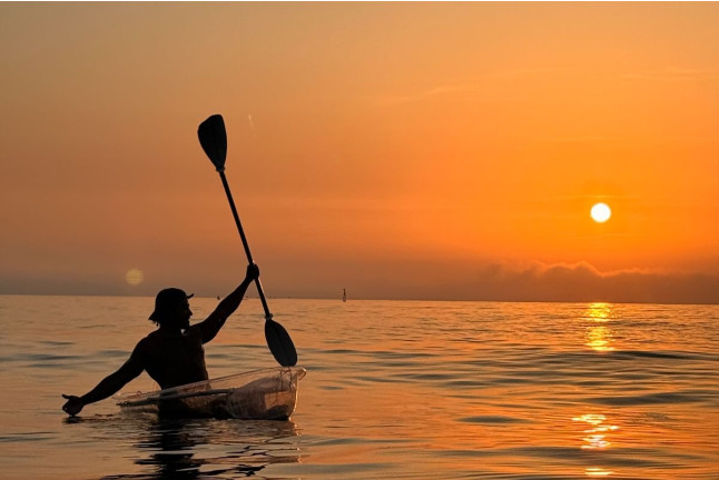 Excursión Guiada en Kayak Transparente (Barcelona)
