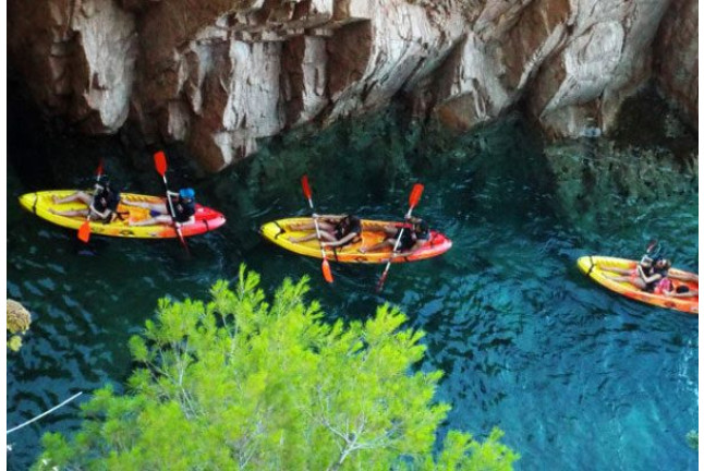 Kayak y Snorkel en la Costa Brava (Girona)
