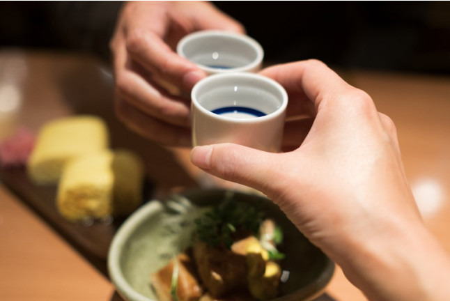 Experiencia Gastronómica: Cata de Sake y Comida en Kenshô Sake (L'Ampolla, Tarragona)