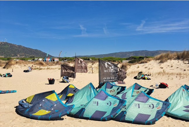 Clase de Kitesurf a Elegir (Tarifa, Cádiz)