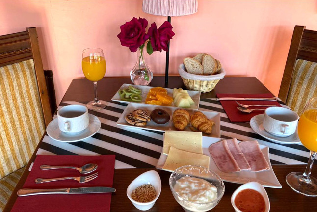 Escapada con Desayuno en La Casa Del Canónigo 4* (Caracenilla, Cuenca)