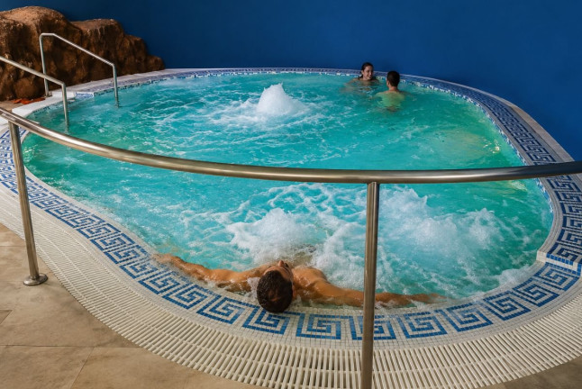 Circuito Spa, Templarium, Masaje en Pareja y Cava en Spa La Quinta (Santa Úrsula, Tenerife)