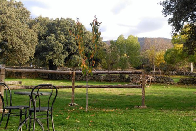 Escapada con Masaje en Hotel Rural La Trocha de Hoyorredondo 4* (Hoyorredondo, Ávila)