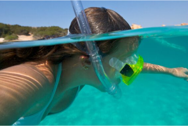 Paseo en Lancha y Snorkel (Mallorca)
