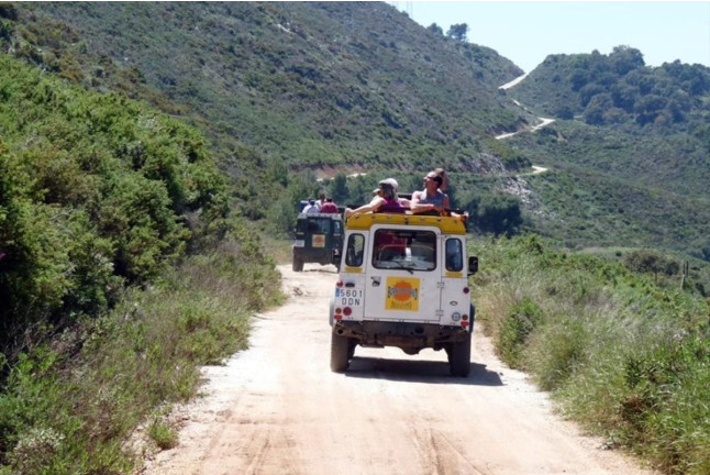 Jeep Tour: Ruta en Land Rover 4x4 (San Pedro Alcántara, Málaga)