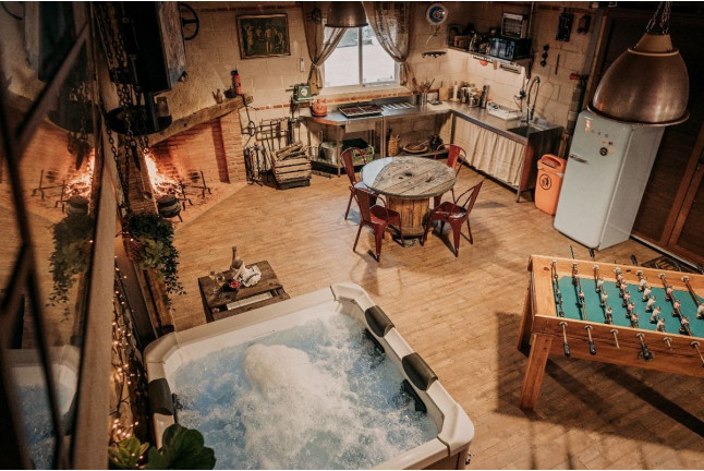 Escapada con Opción a Jacuzzi en Larcade (Castillo de Bayuela, Toledo)