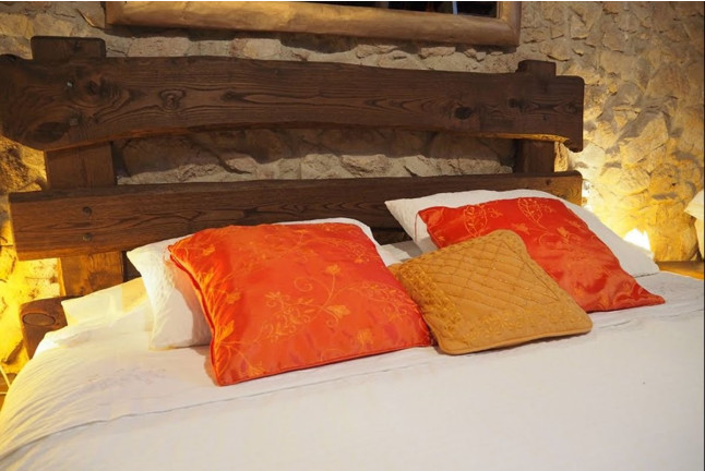 Escapada con Desayuno en Mas Cal Sastre: Habitación Rossinyol o Cocou (Sant Hilari Sacalm, Girona)