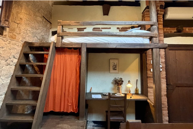 Escapada con Desayuno en Mas Cal Sastre: Habitación Rossinyol o Cocou (Sant Hilari Sacalm, Girona)