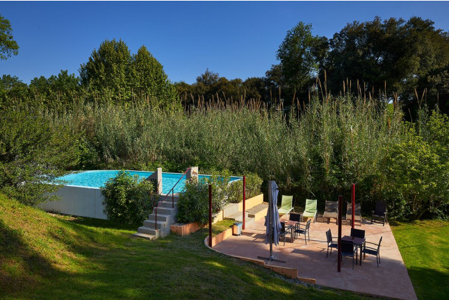 Escapada Rural de 2 Noches con Desayuno en Mas Torrencito - Pet friendly (Parets d'Empordà, Girona)