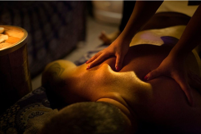 Masaje con Aromaterapia en Ananda Spa (Barcelona)
