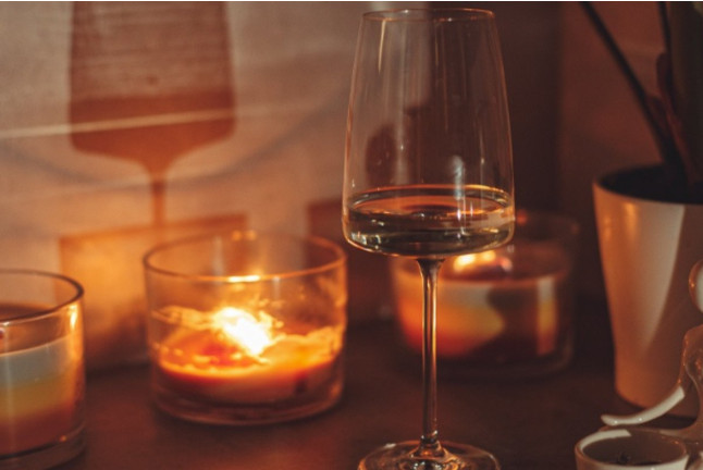 OFERTA: Masaje Malagueño con Cata de Vino en La Bodega del Masaje (Málaga)