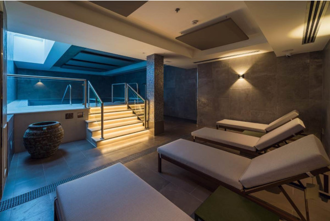 360° Experience: Zona Wellness, Masaje Facial y Corporal Descontracturante en Hotel Catalonia Gran Vía Bilbao 4* (Vizcaya)