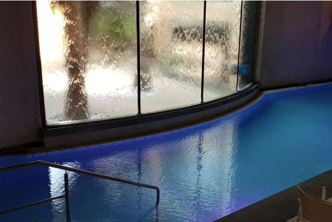 Circuito Termal, Masaje y Desayuno para dos en Spa Alterego del Hotel Miramar Barcelona 5* GL (Barcelona)