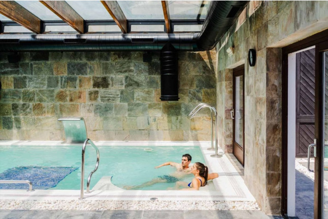 Circuito Spa y Masaje para dos en Hotel Monument Mas Passamaner 5* (La Selva del Camp, Tarragona)
