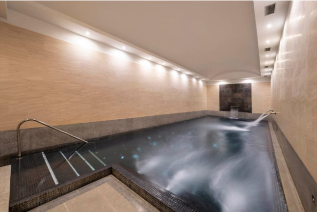 Circuito Spa y Masaje Relajante para dos en Spaxión del Hotel Áurea Convento Capuchinos 5* (Segovia)
