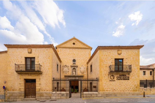 Circuito Spa y Masaje Relajante para dos en Spaxión del Hotel Áurea Convento Capuchinos 5* (Segovia)