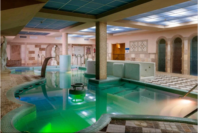 Circuito Spa y Masaje Relajante en Hotel Comendador 4* (Carranque, Toledo)