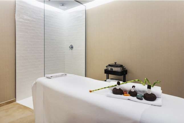 Circuito Spa y Masaje en Hotel Catalonia Santa Justa 4* (Sevilla)