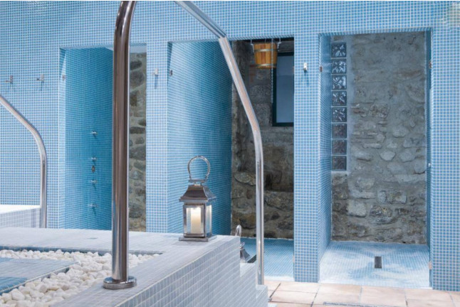 Relax & Health: Circuito de Aguas y Masaje para dos en Spa Masia Vallromanes (Vallromanes, Barcelona)