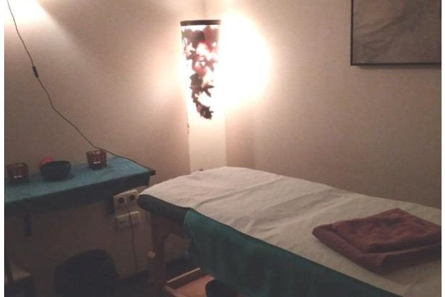 Circuito de Fisioterapia Hidrotermal y Masaje Relajante en Theramar (Gijón, Asturias)