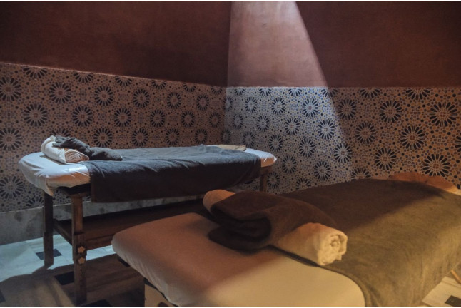 Escapada con Baños Árabes y Masaje de 25' en Loft Medina Mudéjar (Sancti Petri, Cádiz)