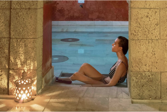 Escapada con Baños Árabes y Masaje de 25' en Loft Medina Mudéjar (Sancti Petri, Cádiz)