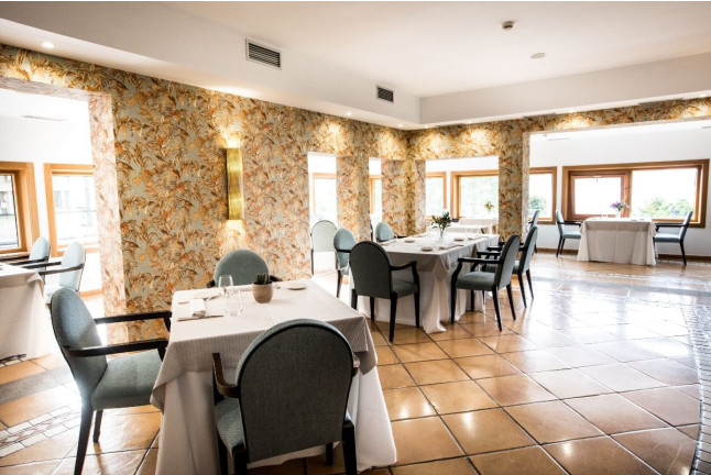 Menú Degustación para dos en Pazo Los Escudos Hotel & Spa Resort 5* (Vigo)